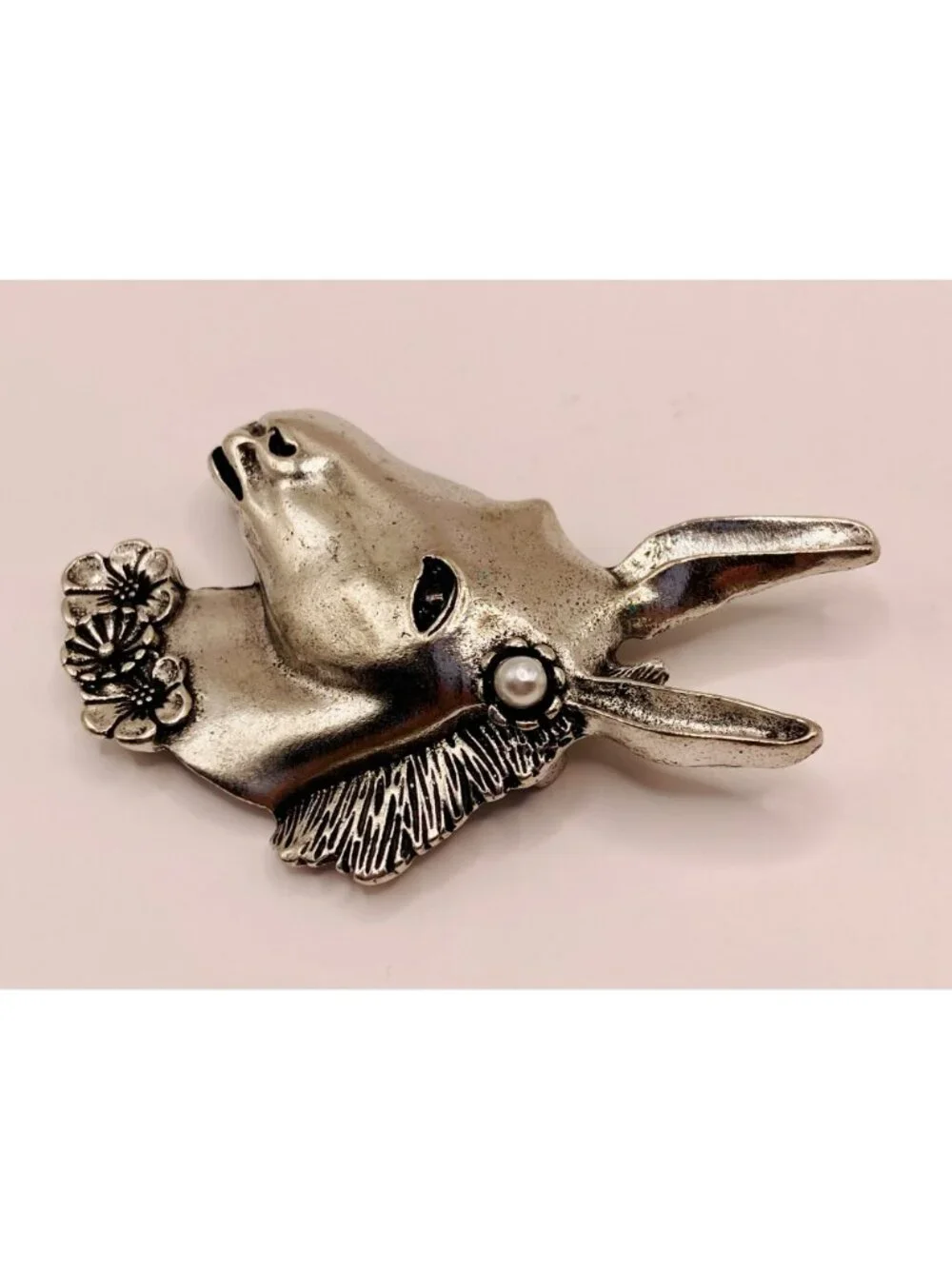 Silver Tone Donkey Head Brooch Pin Faux Pearl -59B